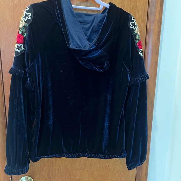 Velvet Hoodie with Floral Embroidery - Picture 4 of 4